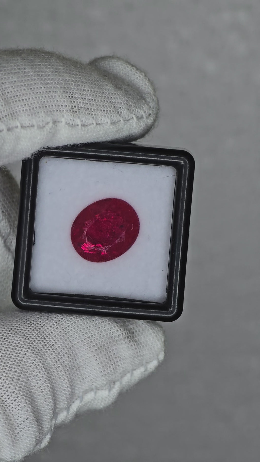 3.5 ct Brilliant Oval Ruby