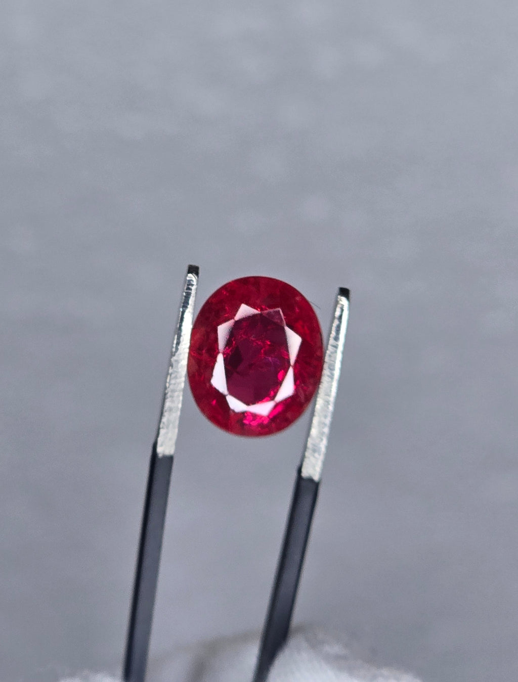 3.5 ct Brilliant Oval Ruby