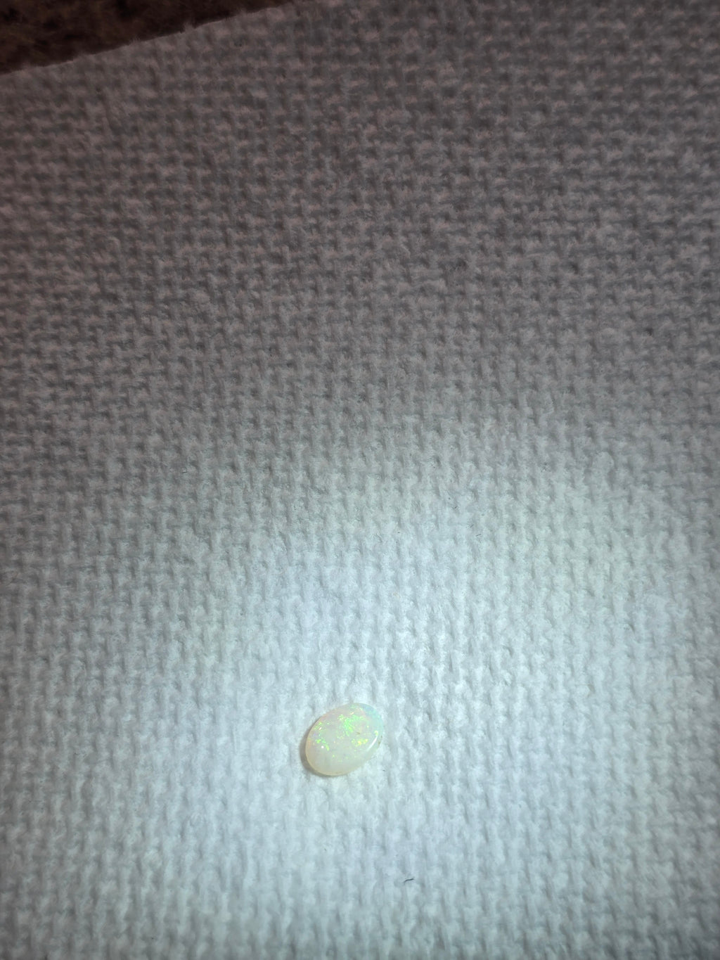 Natural Opal cabachon - oval